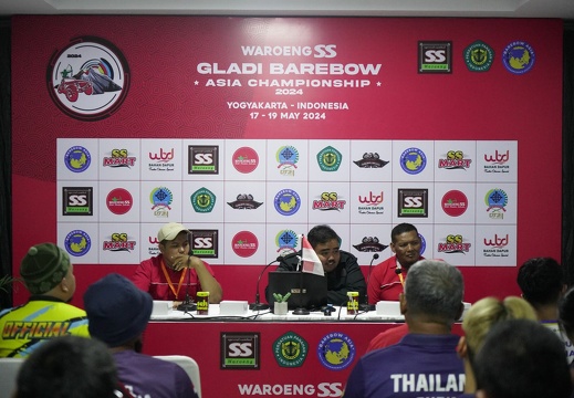 Manager / Team Captain / Technical Meeting